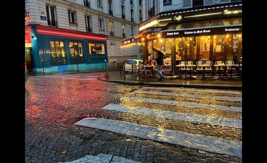Montmartre for Art Lovers - Walking tour with Expert Guide - Lapin Agile and the sketching session