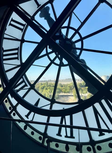 Musée d'Orsay: Private Tour with a Certified Guide - Manet Makes Modern Painting Uncomfortable