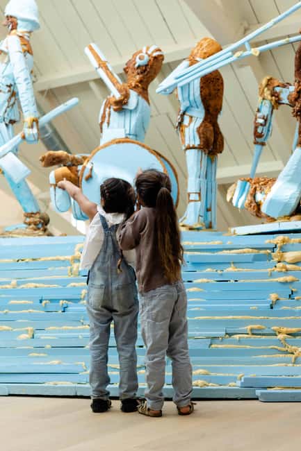 Museum Villa - Amsterdams new contemporary art museum - The artists behind the experience