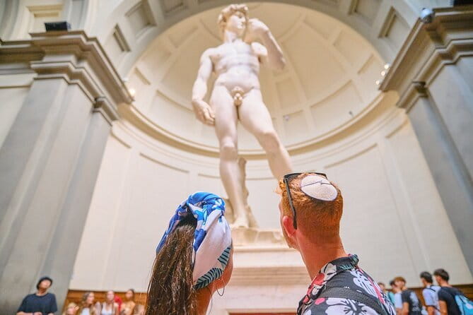 Museums special: Accademia & Uffizi combo tour - monolingual small group tour - Meeting in central Florence