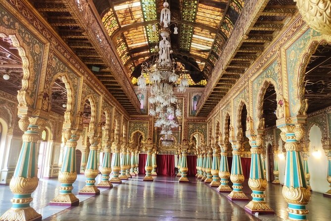 Mysore Palace + Jaganmohana Art Gallery + Devaraja Market = Mysore Heritage Walk - Jaganmohana Palace and its major art collection