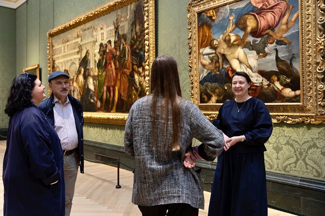National Gallery with Art Historian Guided Tour in London - What a small group changes inside the museum