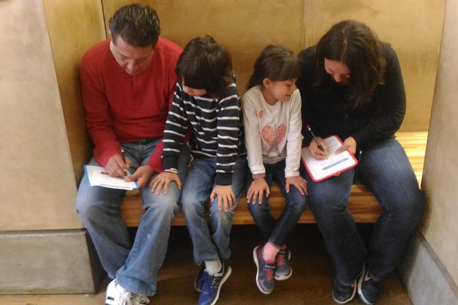 Notre Dame, St Chapel, ile de la cité, Louvre - semi private -4h - Cinthia’s teaching style and family appeal