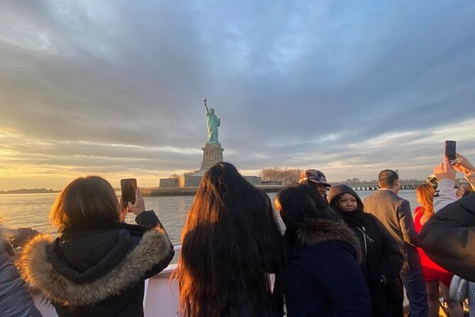 NYC Combo: Statue of Liberty Cruise, St Patrick's Cathedral & Moma entrance - Pier 36 and the one-hour Statue of Liberty cruise