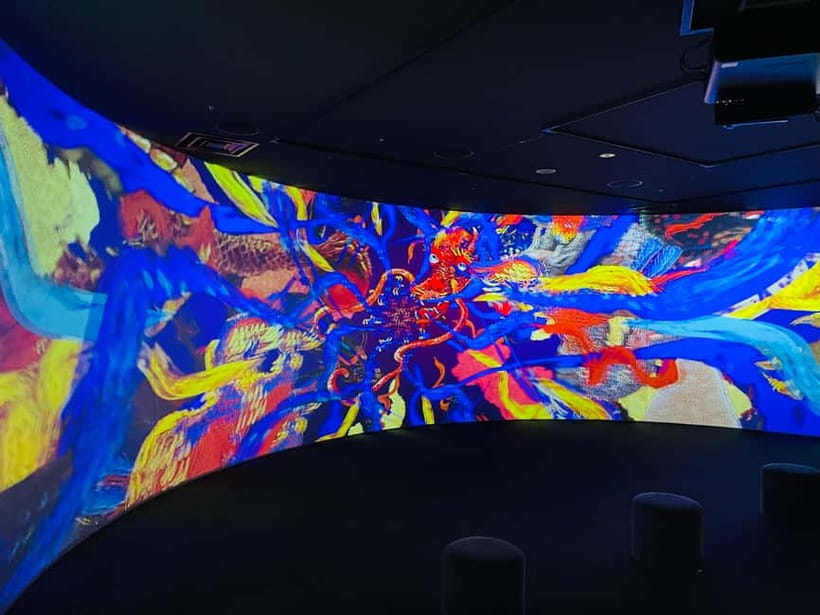 Osaka: Koji Kinutani Tenku Art Museum Entry Ticket - VR with Koji Kinutani