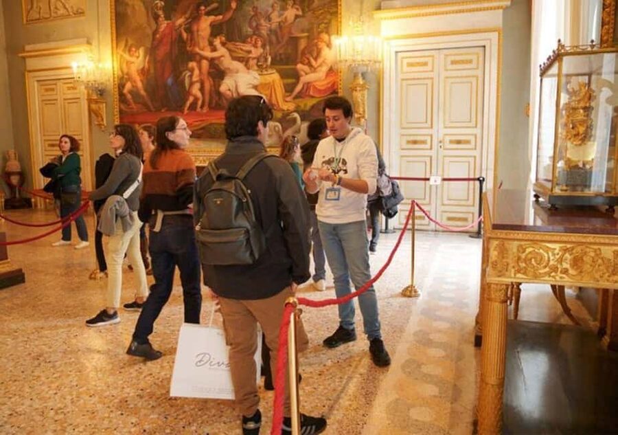 Palatina Gallery and Pitti Guided Tour in Florence - What Chiara adds to the visit