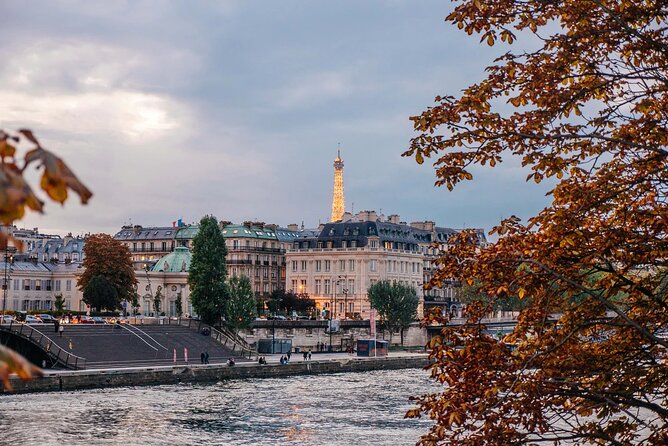 Paris 10-Hour Guided Louvre, Eiffel Tower & Seine River Cruise - Where the Seine cruise fits in