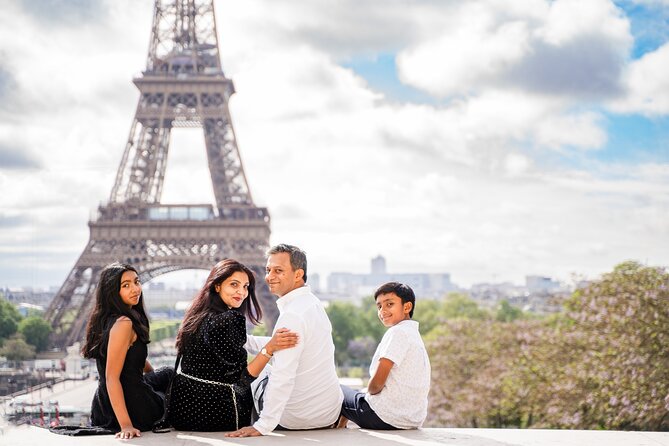 Paris: Eiffel Tower or Louvre Photoshoot - Best Spots - Is $130.33 a good Paris price?