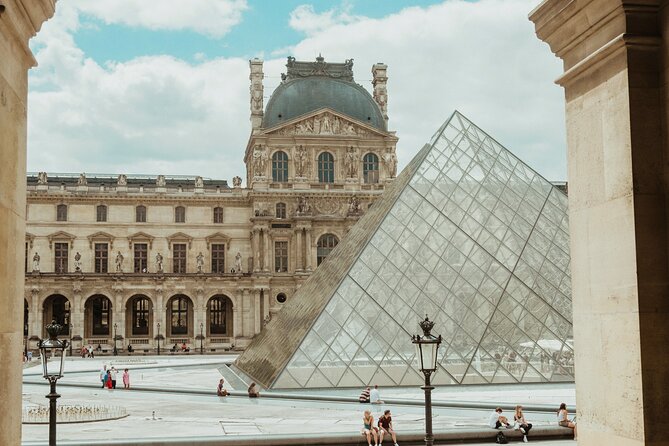 Paris Gourmet Food Tour and Louvre Museum Guided Tour in 1 Day - French cheese with a local-shop feel