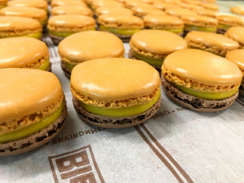 Paris: Gourmet Food Tour & Louvre Museums Guided Tour - A morning of French food near the Palais-Royal