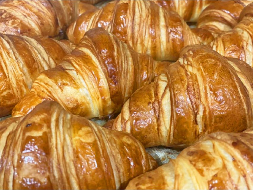 Paris: Gourmet Food Tour & Louvre Museums Guided Tour - French cheese and the idea of terroir