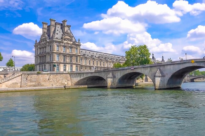 Paris Half Day Tour & Cruise, Private Guide & Louvre Entrance - Entering the Louvre for about three hours