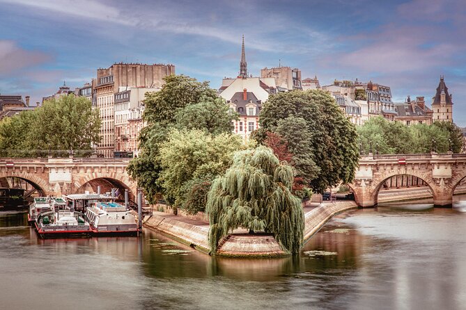 Paris History Walk: Medieval Marais, Notre Dame Islands & Stories - Key points to know before booking