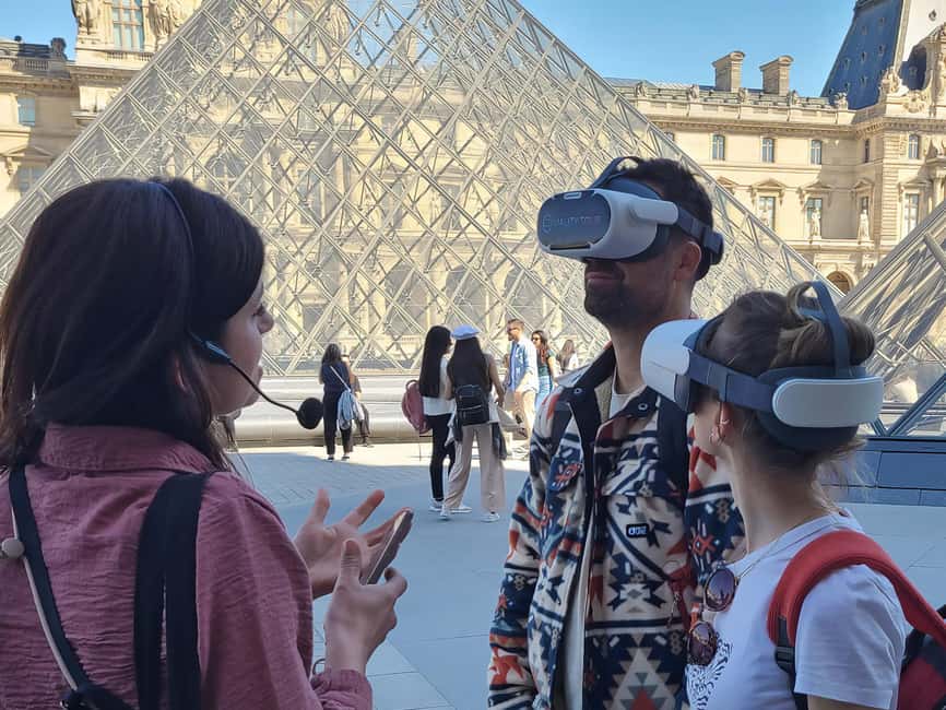 Paris: Immersive Louvre Tour with Virtual Reality - Seeing the Louvre as a fortress, palace, and public monument
