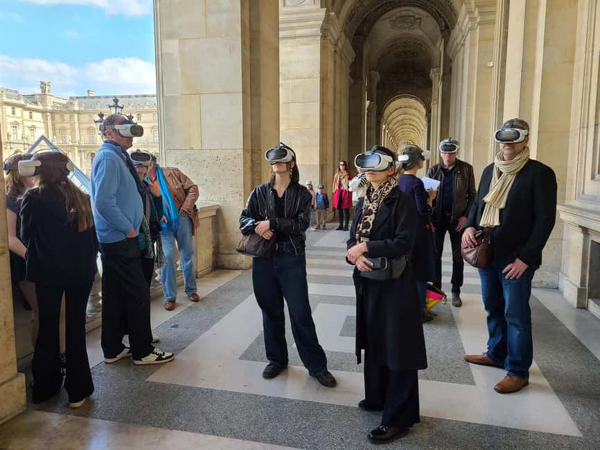 Paris: Immersive Louvre Tour with Virtual Reality - Cour Carrée and the medieval Louvre