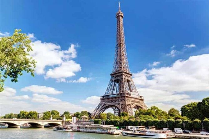 Paris in a Day Louvre and Notre Dame with Lunch at Eiffel Tower - A before-sunrise start at St Pancras