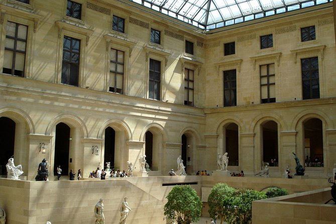 Paris in a Day with Louvre Museum and Seine River Cruise Tickets - How this Louvre and Seine combination works