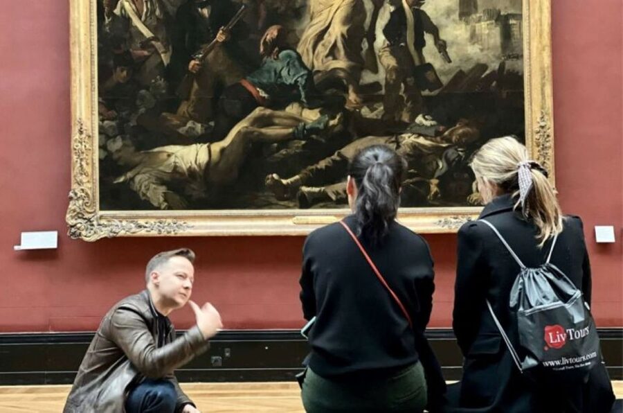 Paris Louvre Exclusive Semi Private Guided Tour Max 6 People - Venus de Milo and the language of sculpture