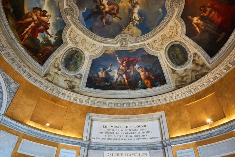 Paris: Louvre Museum Entry Ticket and Garden Walking Tour - Plan your self-guided museum time before you arrive