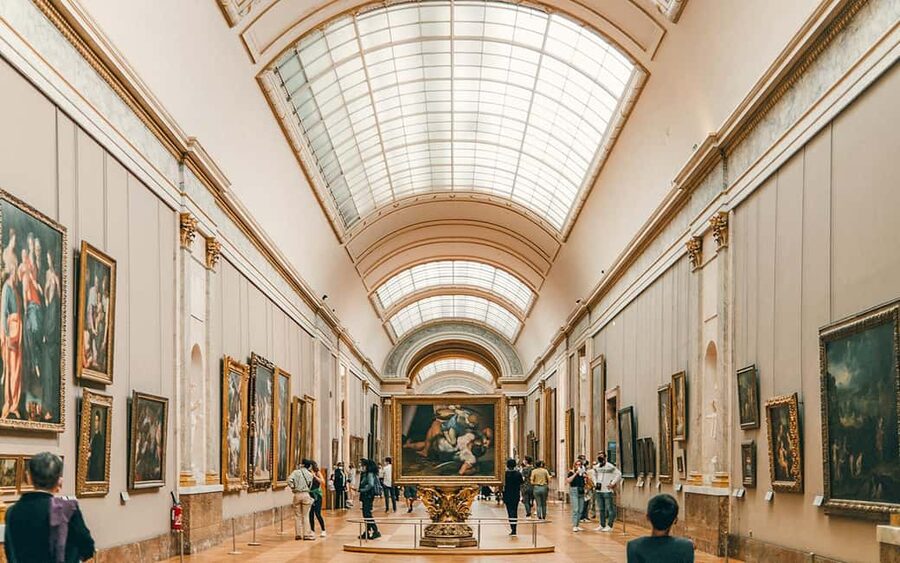 Paris: Louvre Museum Entry Ticket with Host Assistance - What happens between the Pyramid and the galleries
