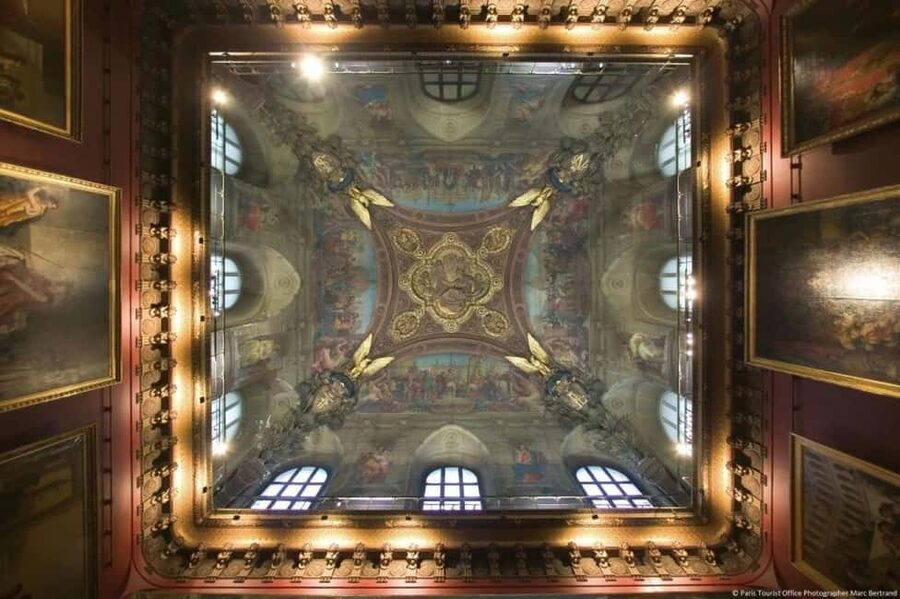 Paris: Louvre Museum Hosted Entry & Masterpieces Audio Guide - What is included for $81