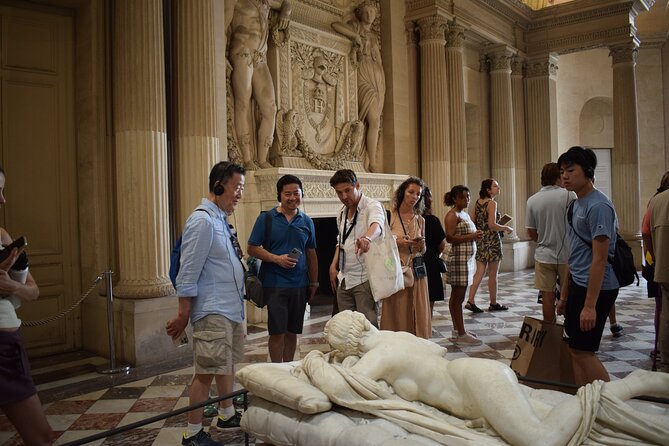Paris Louvre Museum Private Guided Tour with Pre-Reserved Tickets - The Caryatids and the grand interior