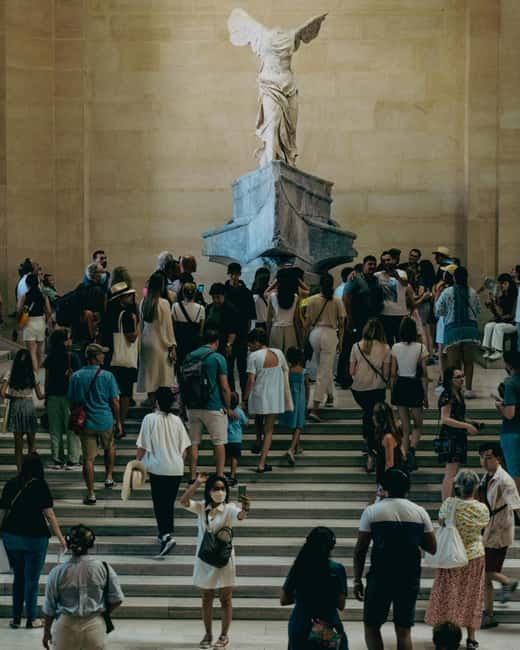 Paris: Louvre Museum Semi Private Guided Tour + Entry Ticket - A focused way to enter the Louvre