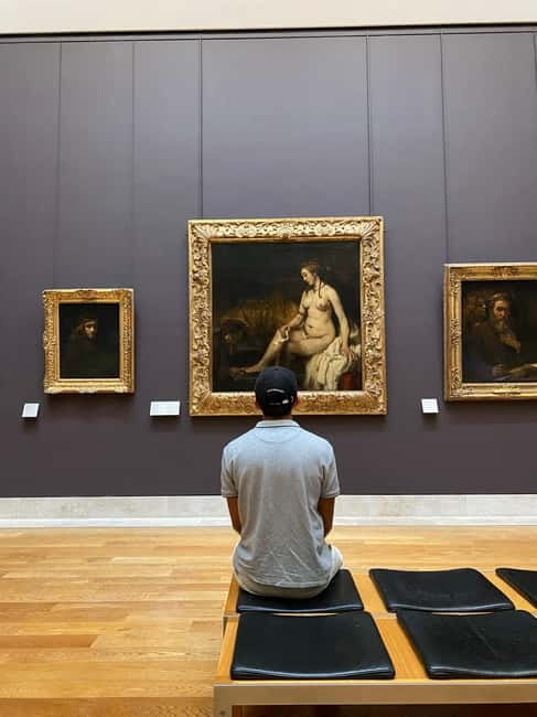 Paris: Louvre Museum Semi Private Guided Tour + Entry Ticket - Is $173 a fair price?