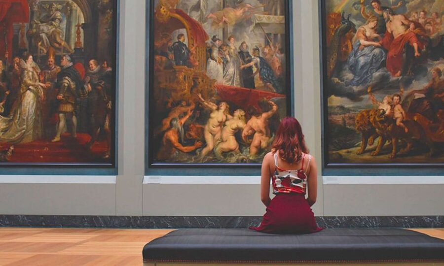 Paris: Louvre Museum Ticket with Audio guide - Who will enjoy this most?
