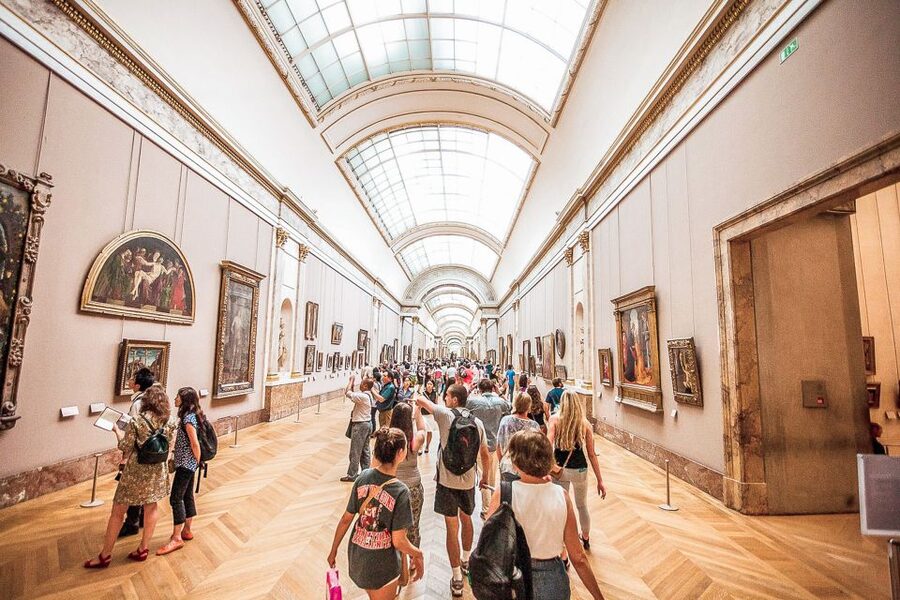 Paris: Louvre Museum Timed-Entrance Ticket - Crowds, comfort, and the practical drawbacks