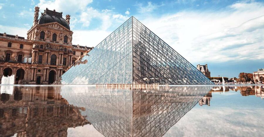 Paris: Louvre Ticket with Audioguide App and Seine Cruise - From the Louvre to the Seine