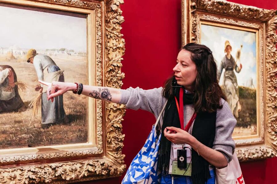 Paris: Musée d'Orsay Guided Tour with Skip-the-Line Tickets - The opening story: station, hotel, and museum