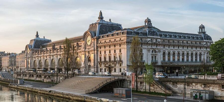 Paris: Musée d'Orsay Walking Tour With Reserved Access - What happens at the meeting point