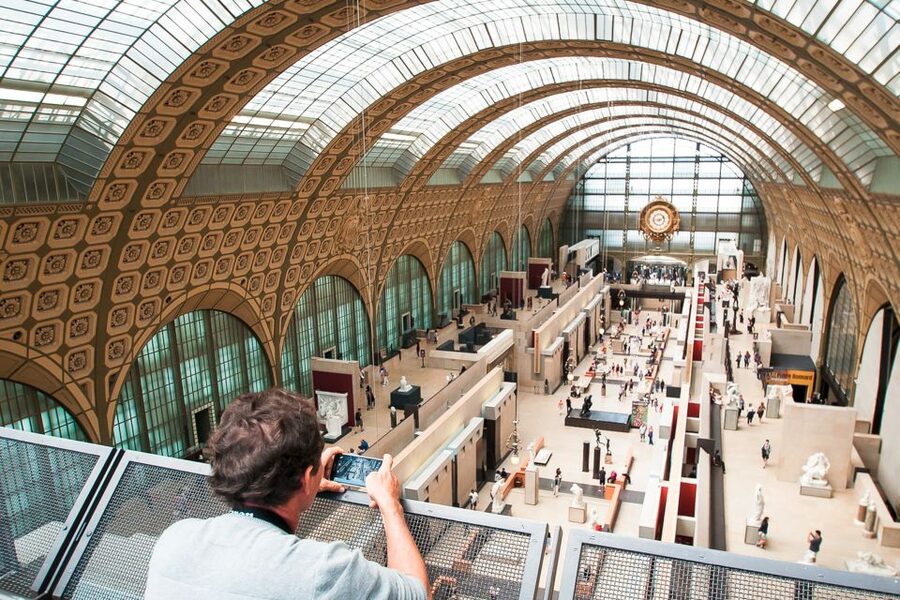 Paris: Orsay Museum Entry Ticket - Crowds, cafés, and practical comfort