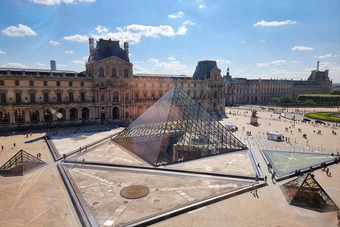 Paris Private Day Tour including Louvre Masterpieces Private Tour - Two hours inside the Louvre