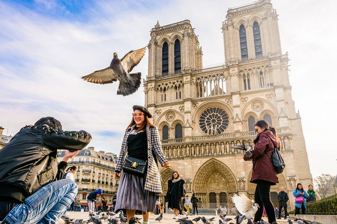 Paris: Private Full Day Tour-Louvre Sainte Chapelle Tickets - The Louvre for a focused final two hours