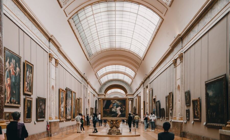 Paris: Private Skip-the-Lines Orsay and Louvre Museum Tour - The value of a $467 private tour
