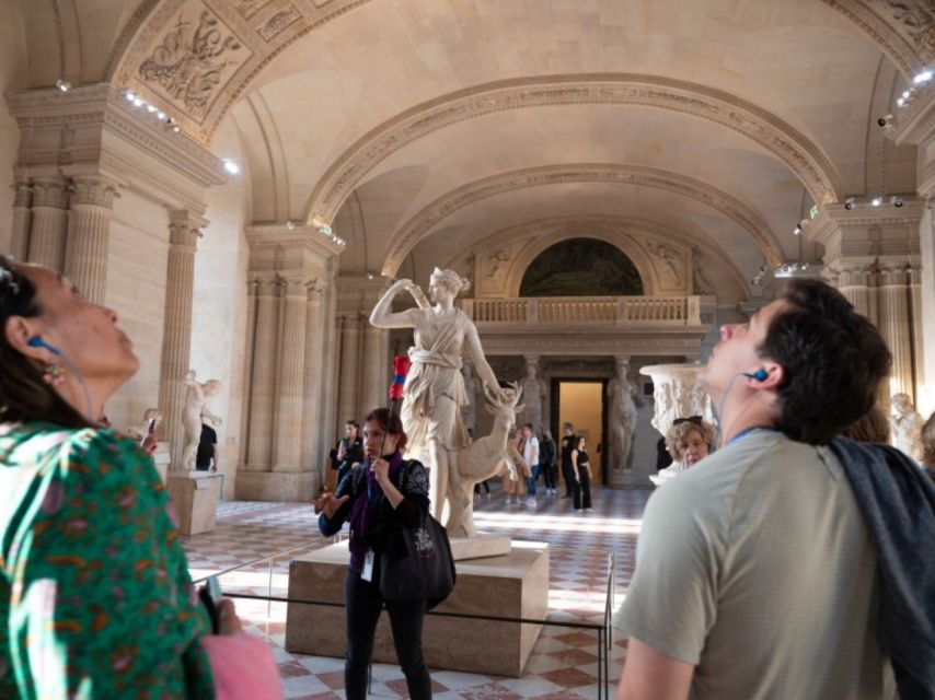 Paris Semi Private Walking Tour: Louvre, Eiffel Tower & Boat - Walking Île de la Cité and the Seine