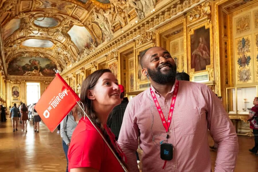 Paris Semi Private Walking Tour: Louvre, Eiffel Tower & Boat - Ending on the Seine with a flexible cruise