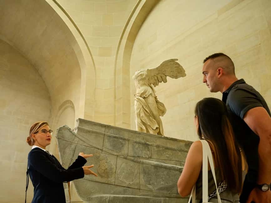 Paris: Skip-the-Line Louvre Museum & Mona Lisa Guided Tour - Group size, languages, and guide style