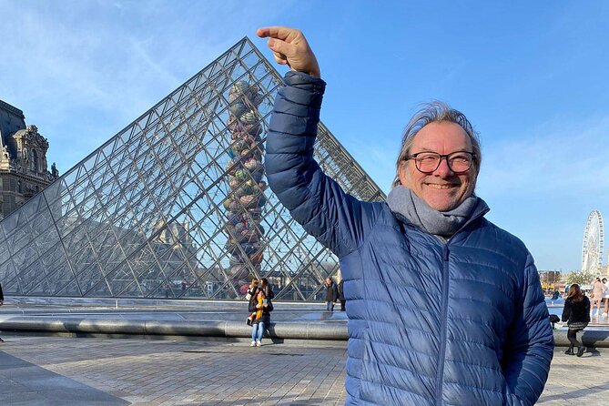 Paris Treasure Hunt – Explore the Seine from Louvre to Eiffel - Pont Alexandre III and the grand Paris view