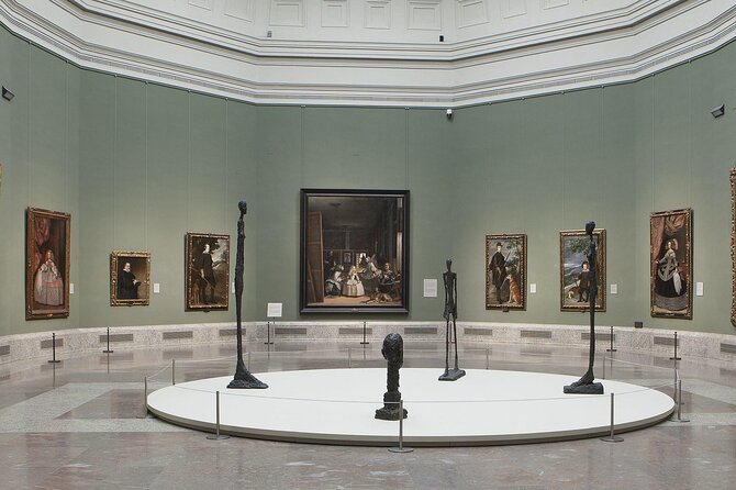 Paseo del Arte: Prado, Reina Sofía and Thyssen Museum - Starting at the Prado with Velázquez and Goya