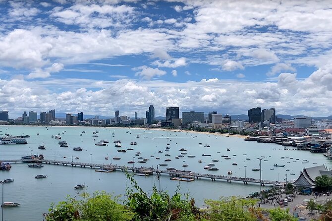 Pattaya City Tour: Big Buddha, Viewpoint and Gems Gallery - Pattaya City Sign and the Pratumnak Hill viewpoint