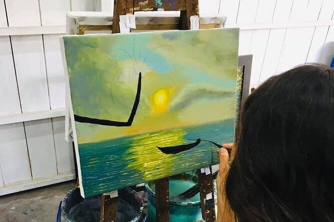 Phap Studio Gallery Art Classes Painting Workshop Hoi An - Arriving at 133 Nguyễn Duy Hiệu