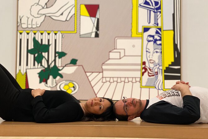 Photo Shoot and Art Walk at The Art Institute in Chicago - Practical booking advice
