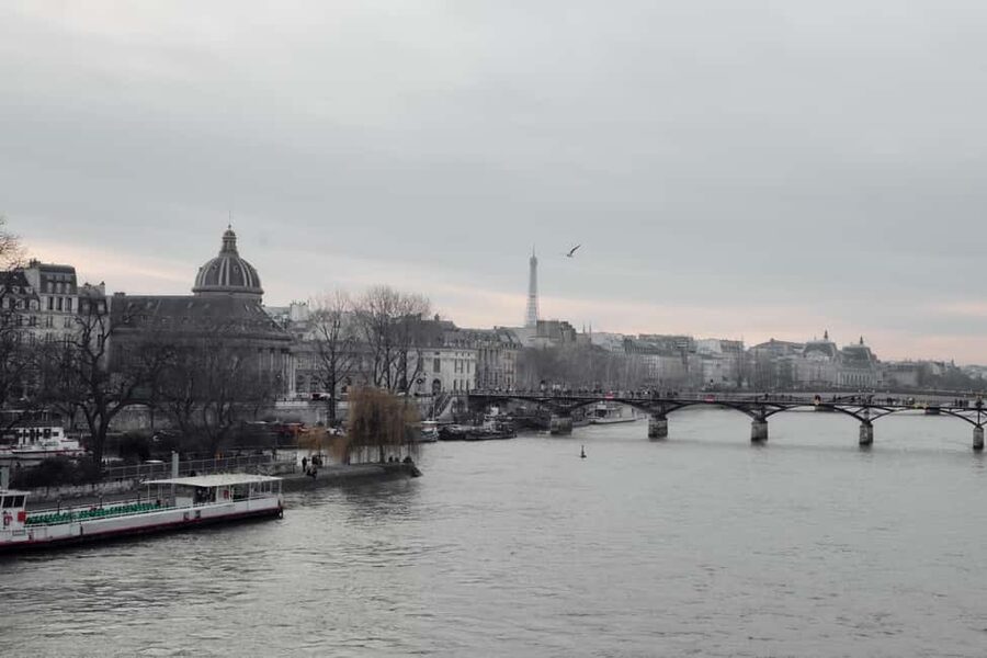 Photo Workshop in Paris sightseeing Notre Dame and Louvre - Who will enjoy this workshop most?