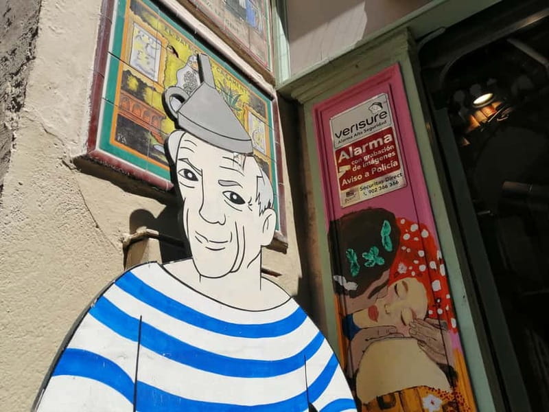 Picasso Museum and Walking Tour Plus Wine Tasting Upgrade - Els Quatre Gats and Picasso’s first audience