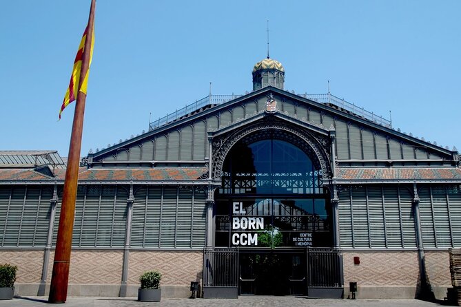 Picasso Museum Guided Tour in Barcelona - Five palaces, one Picasso story