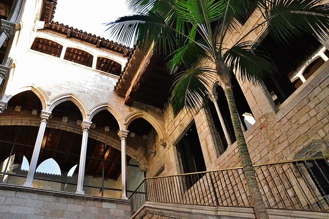 Picasso Museum Skip-the-Line Guided Tour - Understanding Las Meninas through Picasso’s eyes