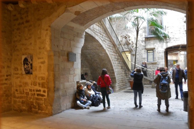 Picasso’s Footsteps: Private Tour & Museum - Ending at Els Quatre Gats